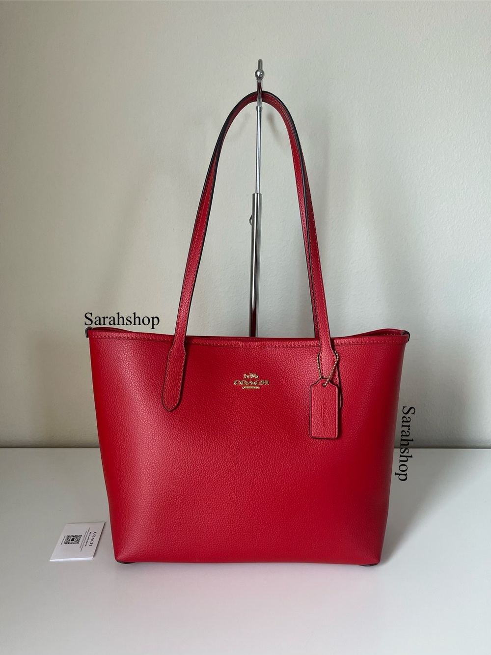 ✅Coach Medium City Tote Bag